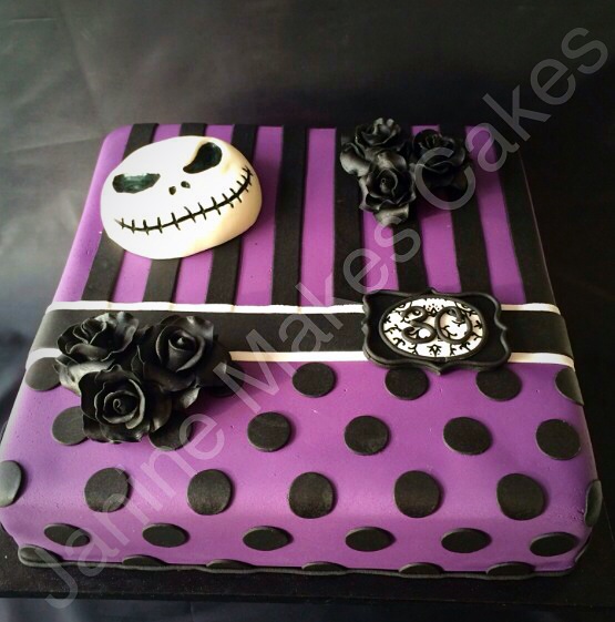 Nightmare Before Christmas Janine Makes Sinister Cakes